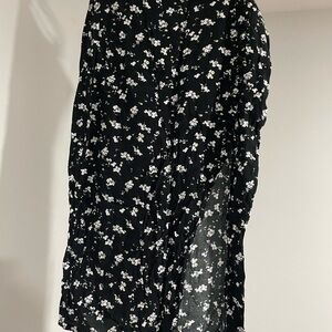 Black and White Ruched Pencil Midi Skirt